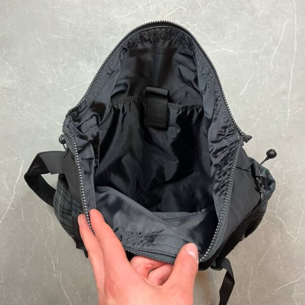 " Carhartt Highbury Táska - Image 2