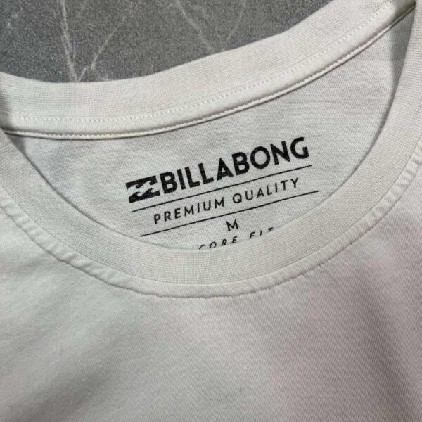 Billabong Hosszú Ujjú Koponyás Póló M - Image 2
